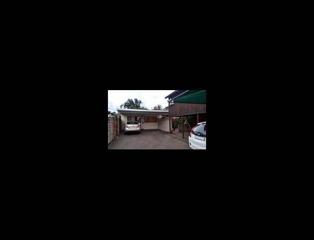 7 BEDROOM HOUSE FOR SALE IN MANORS